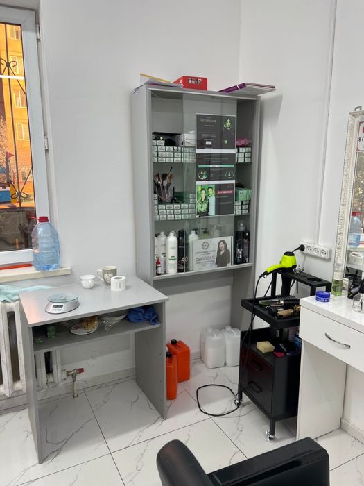 Продам мебель для салона