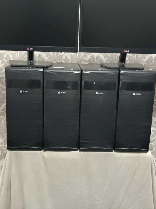 12 та DDR4 Кампютер\\ GIGABAYT GA-H110\\ i5-4560\\ 4-ЯДЕР\\4GB\\1000GB