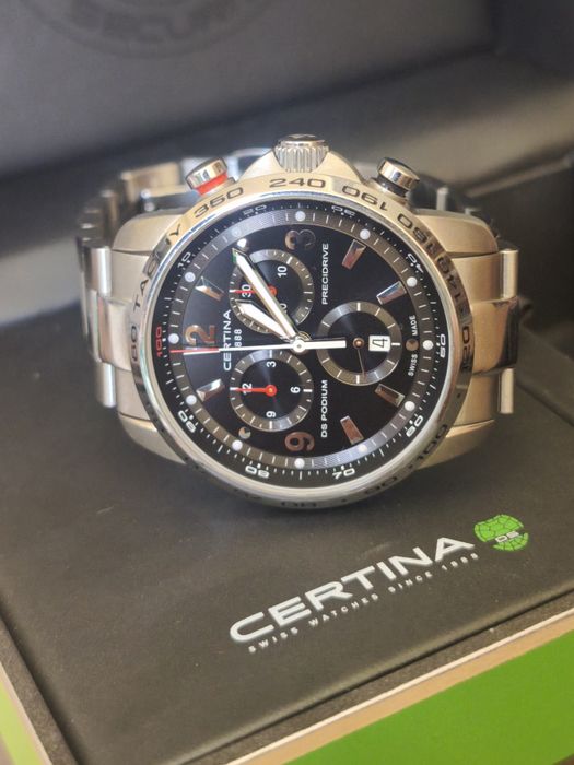 Часовник Certina