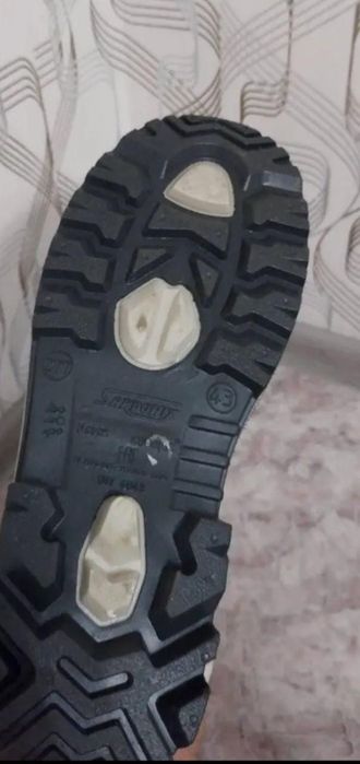 Новый резиновые сапоги