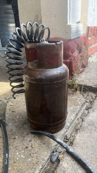 Газовый баллон с редуктором и шлангом