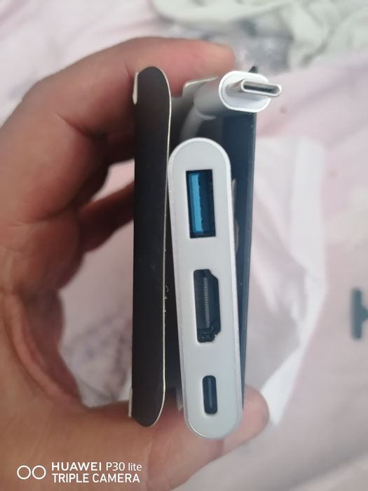 Adaptor NOU de la usbc la hdmi 4k + usb