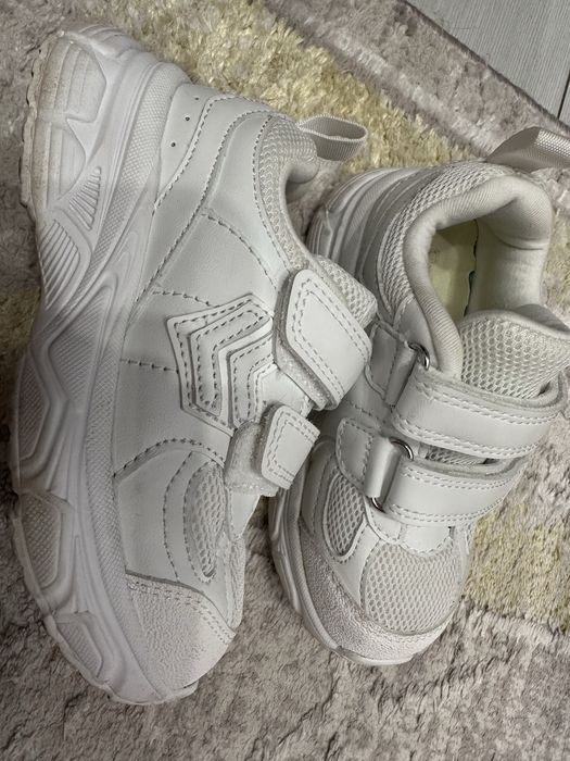 Кроссовки Котофей