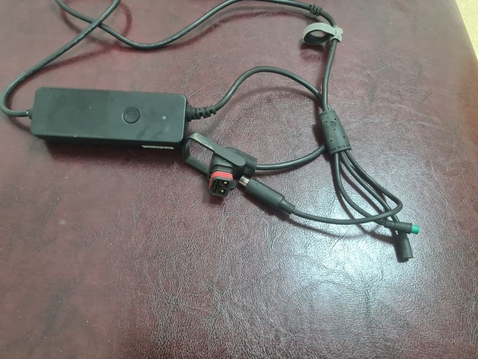 Зарядное устройство