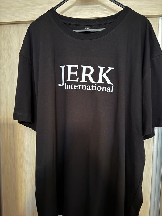Футболка JERK International оверсайз