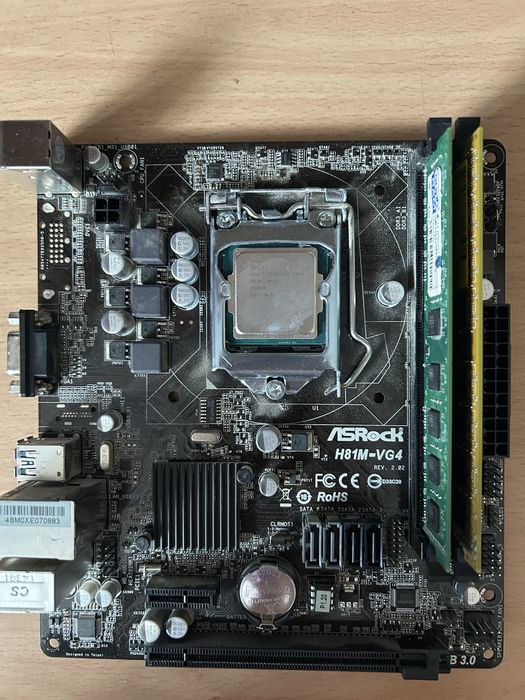 Материнская плата