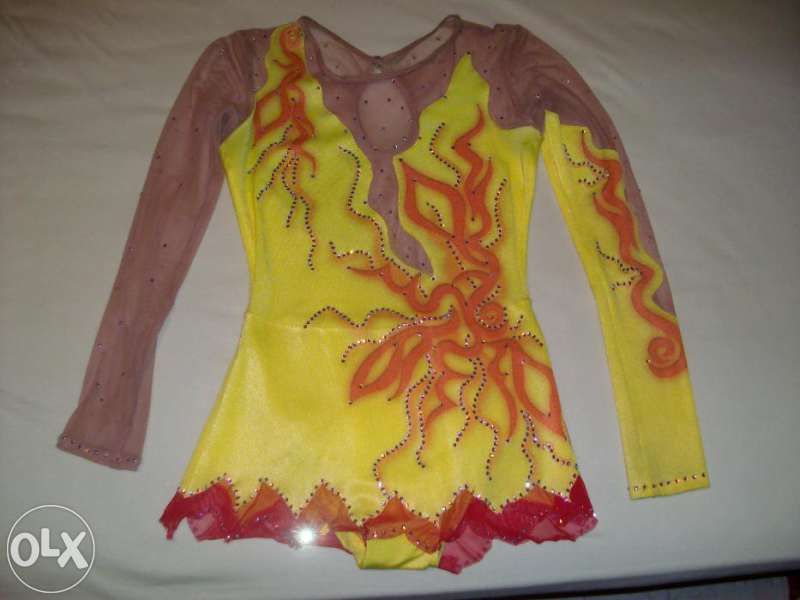 Трико за художествена гимнастика