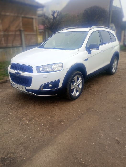 Vând chervolet captivia