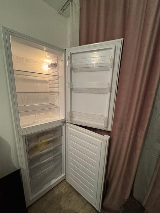 Холодильник б/у!