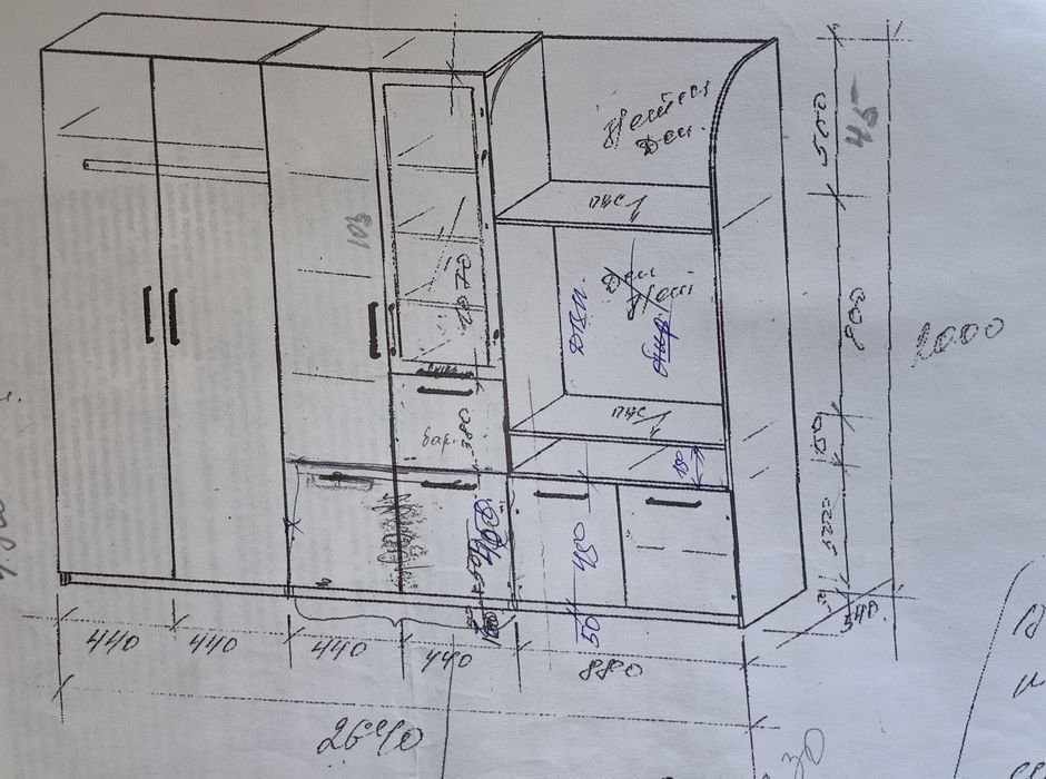 Стенка гостиной продам
