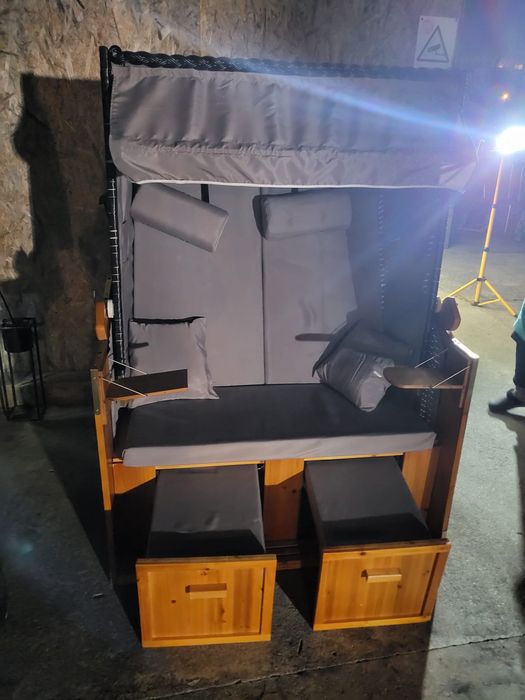 Șezlong de Gradina cu baldachin si suport pentru picioare! Nou