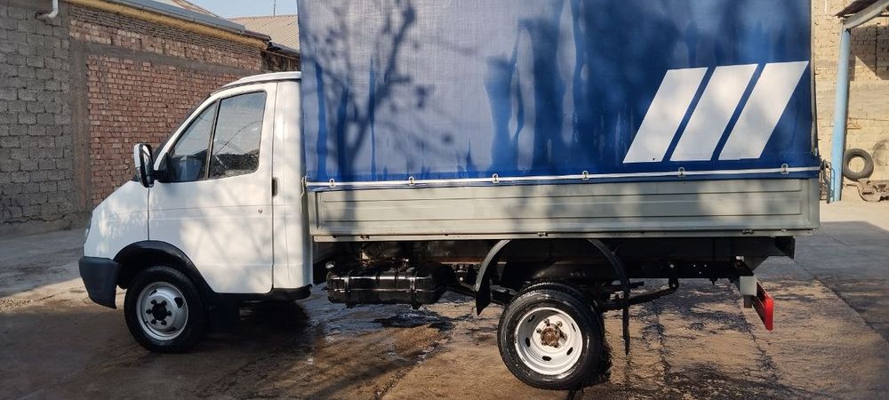 Srochna sotiladi Gazel