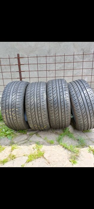 Vând cauciucuri Himmer, 225/50 ZR17