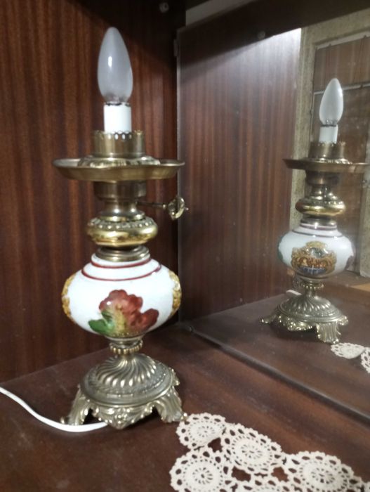 Ретро нощна , настолна лампа лампи