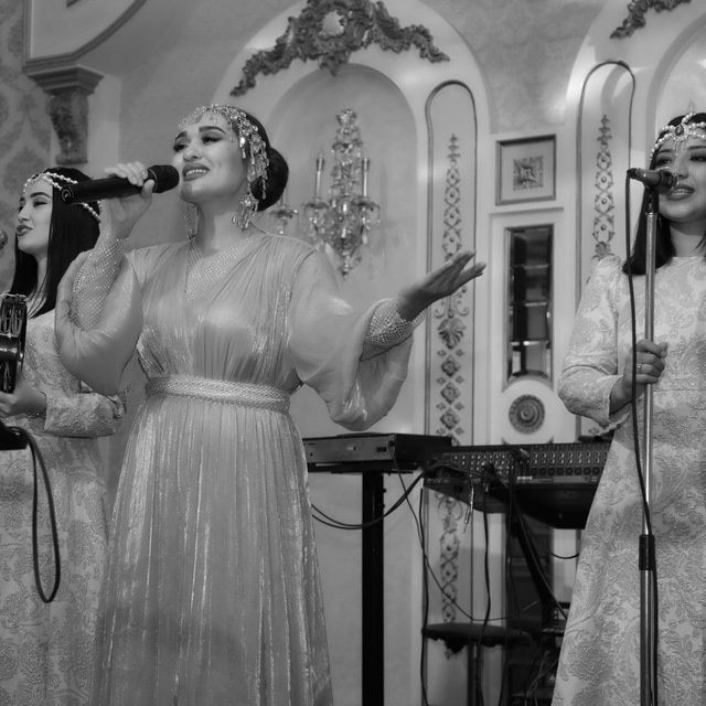 Honanda. Dejur. To'y. Islomiy to'y. Gruppa