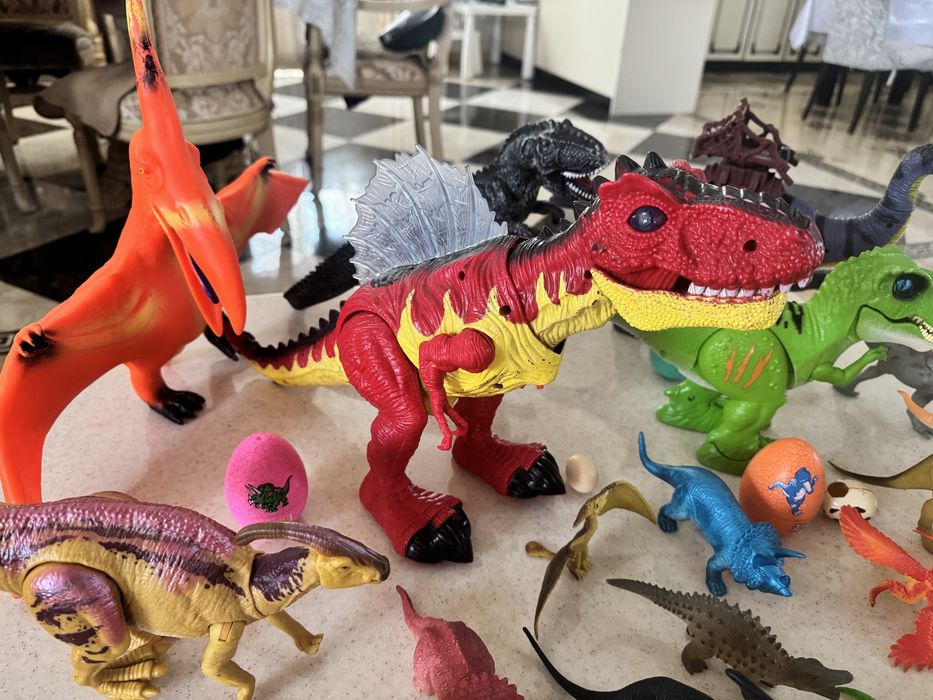Игрушки диназавры