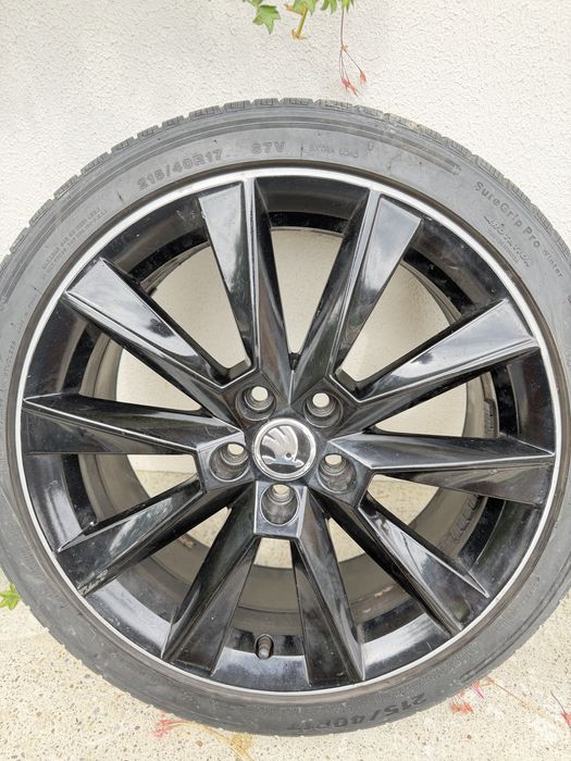 Anvelope 5x100 215/40/r17