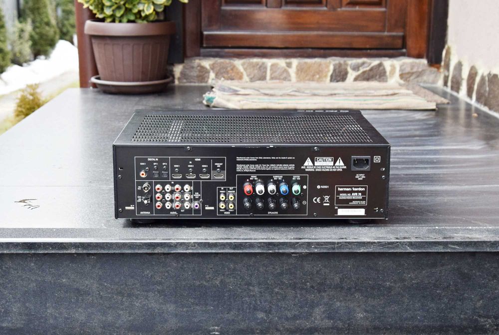 Amplificator 5.1 Harman Kardon AVR 70, Receiver Defect