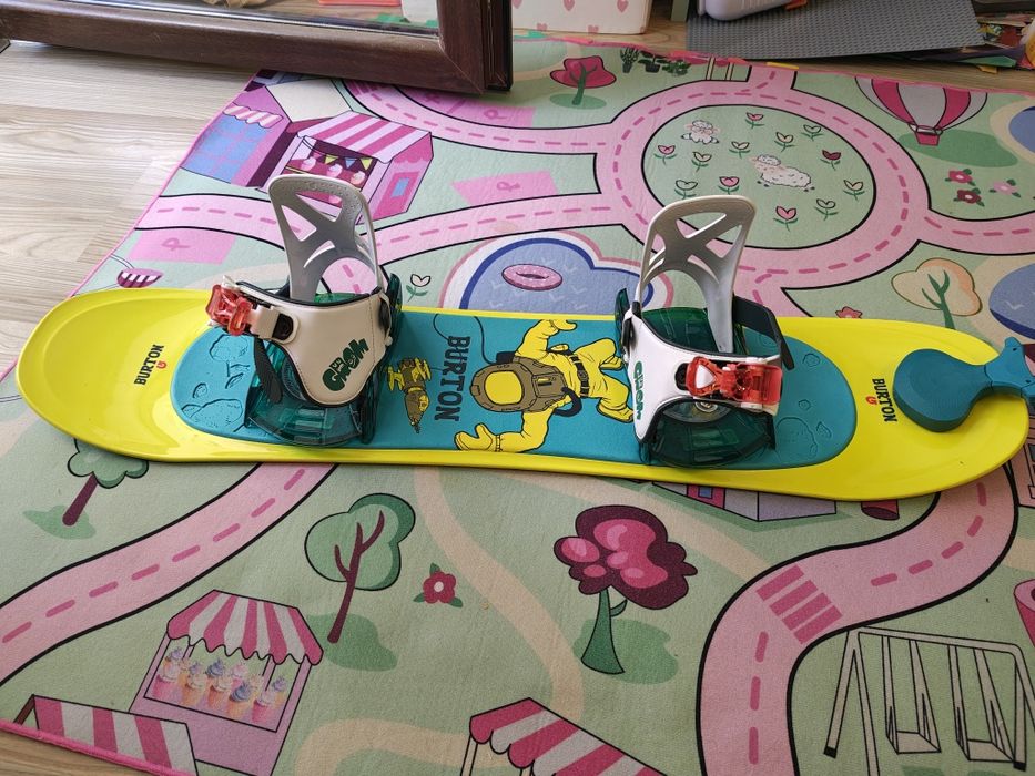 Set placa snow Burton Riglet cu legaturi