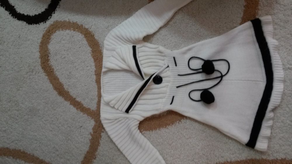 Вязаная туника с завясками