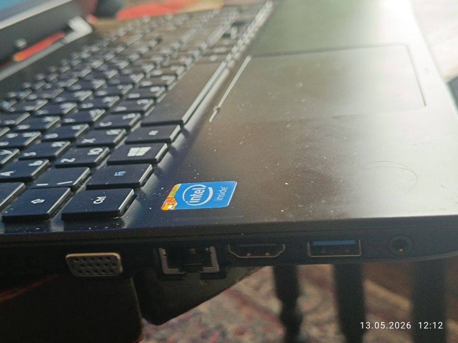 Двуядрен лаптоп Acer extensa 2509