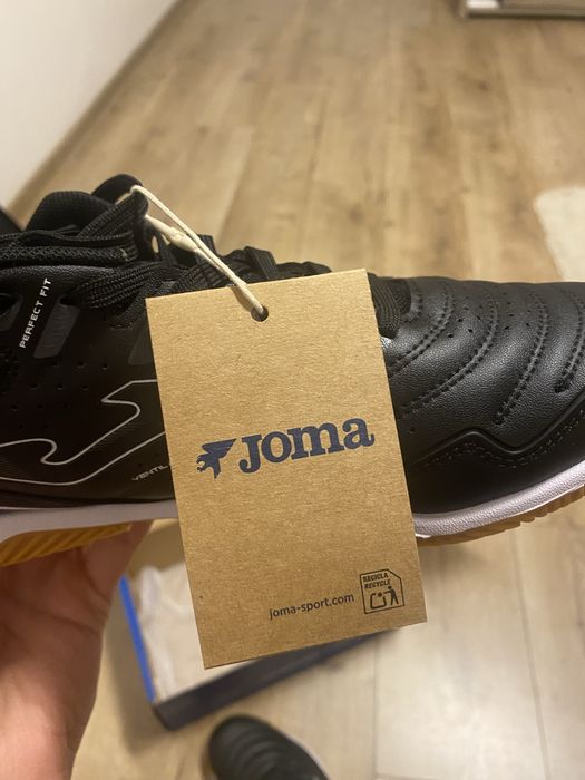 Papuci fotbal JOMA