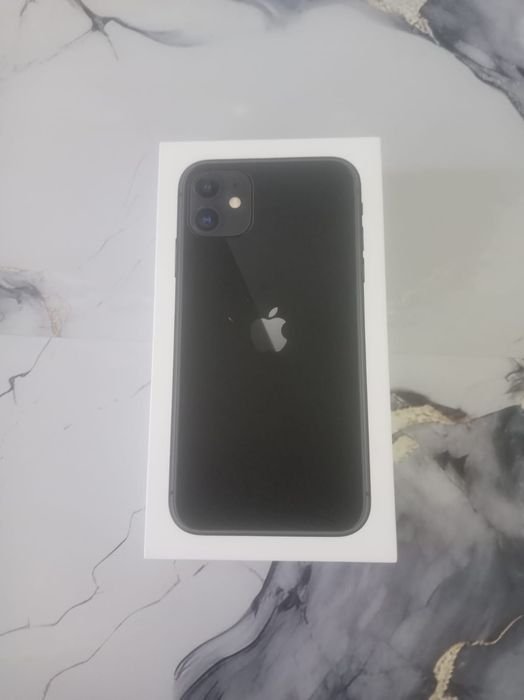 Продам Айфон 11 чёрного цвета