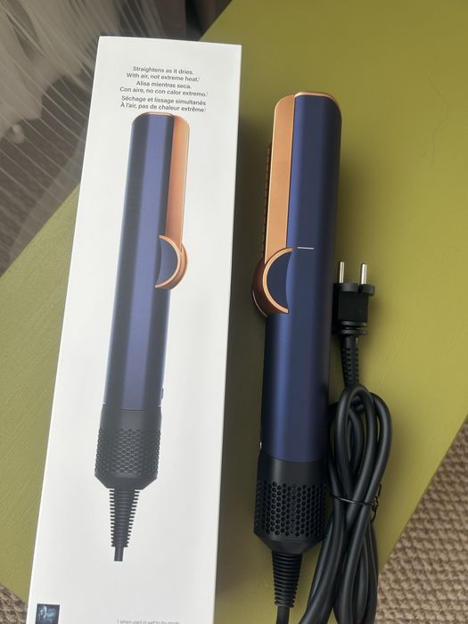 Фен-выпрямитель Airstrait, Каспи ред, Расрочка