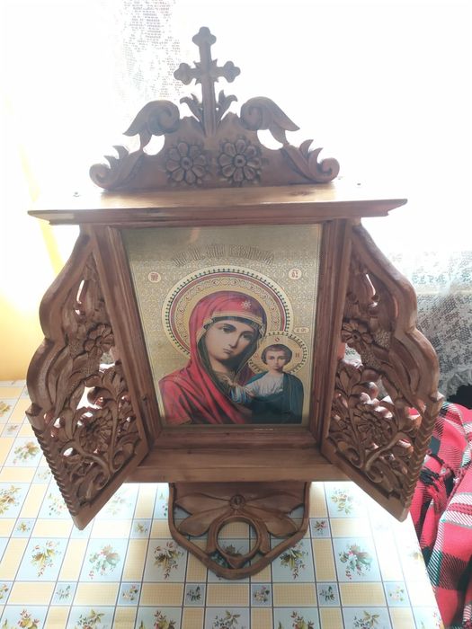 Иконостаси - ръчна изработка