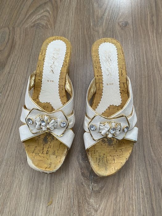 Женская обувь бесплатно