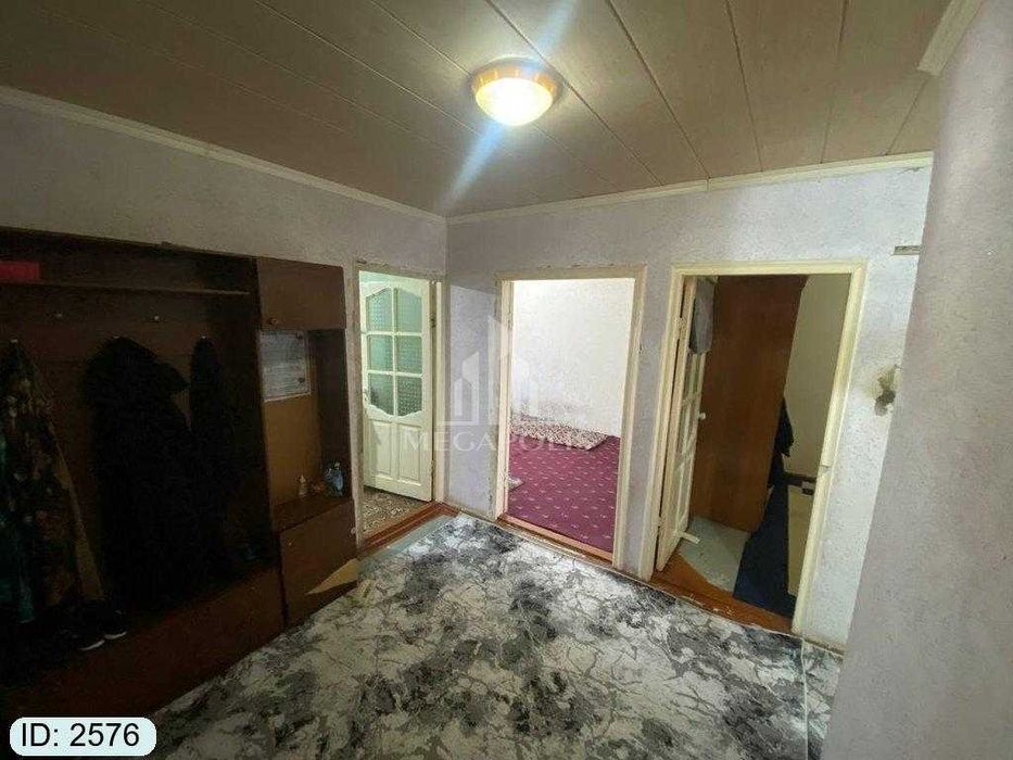 TEZDA SOTILADI №2576 Raxmatullo tarafda 3xonalik uyimiz sotuvda