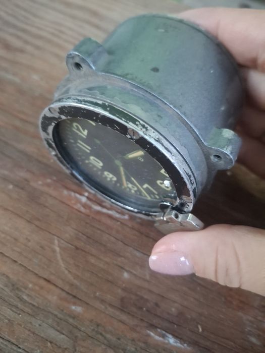 Часы танковые времен СССР