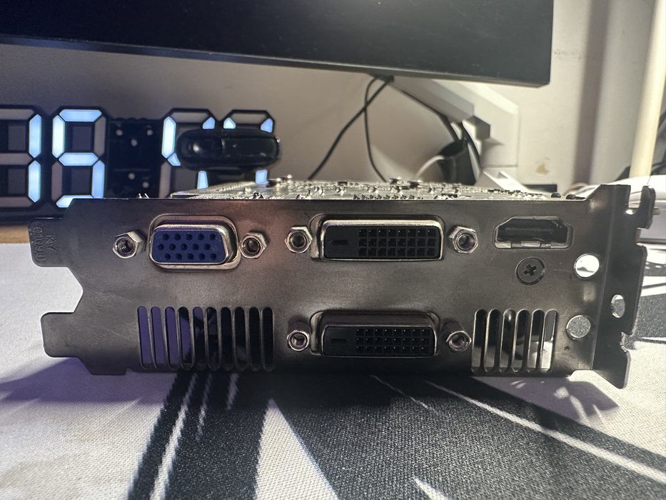 Видеокарта Gtx 750 ti 2gb