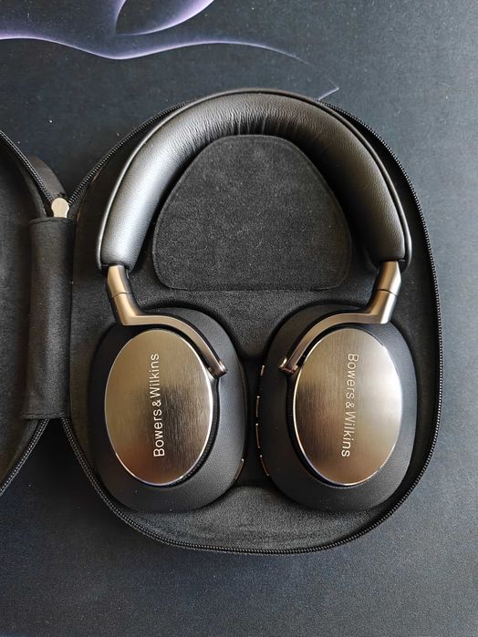 Casti On-Ear Bowers & Wilkins PX8, Bluetooth, Microfon, ANC, Negru