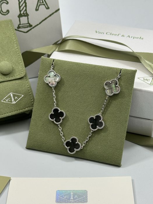 Brățară Van Cleef & Arpels 5 motifs White Gold 750 Mother of Pearl