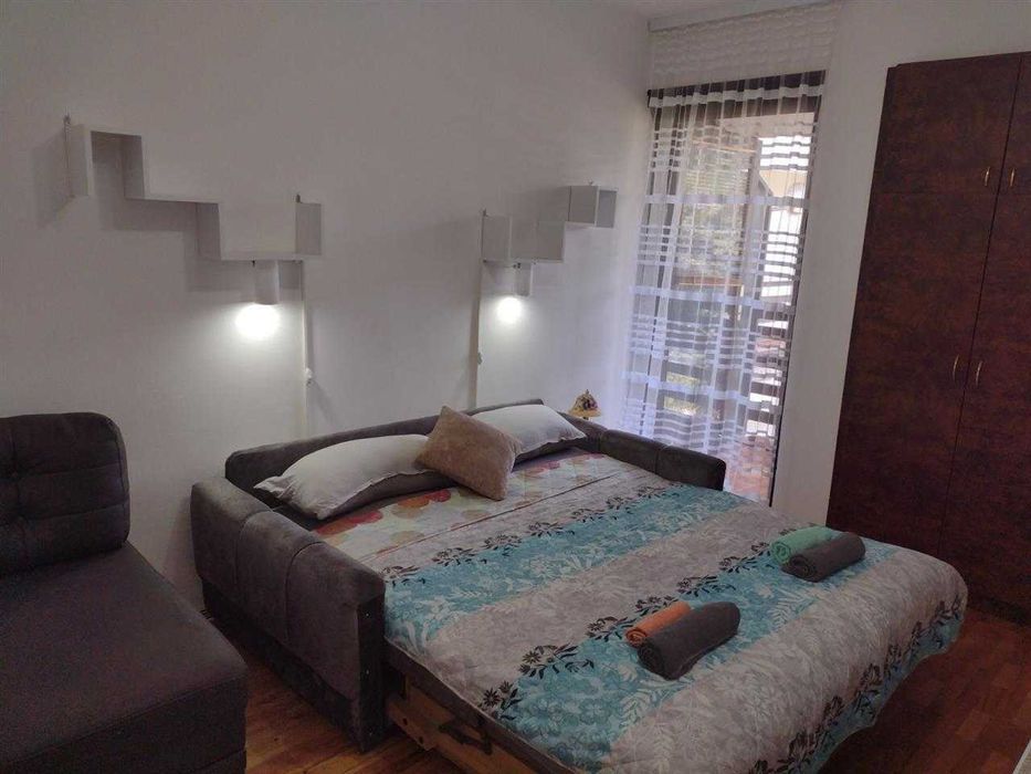 Дава се под наем Многостаен апартамент в Пловдив, Изгрев - 126 кв.м за 464.1 € - Снимка #6