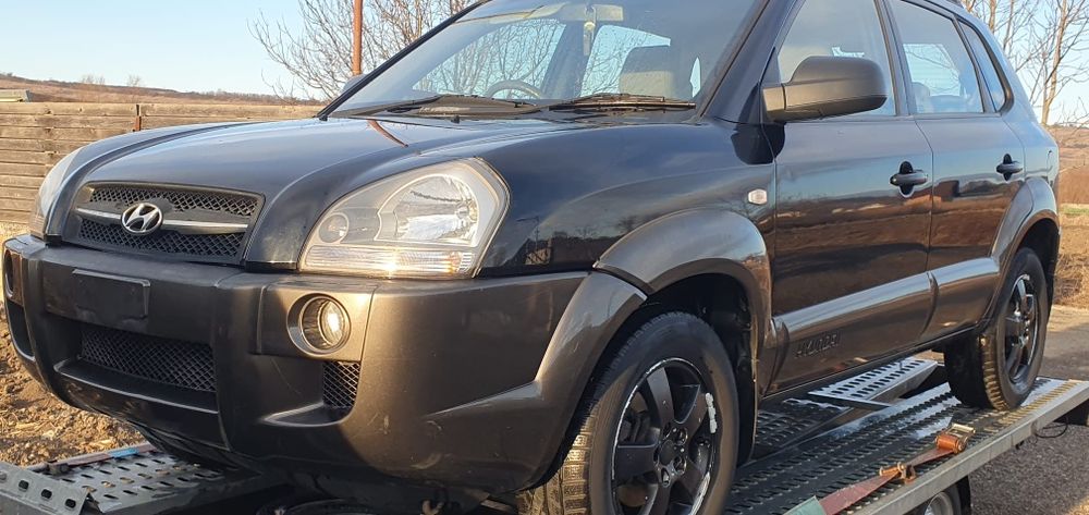 Dezmembrez / Piese Hyundai Tucson 2.0 Diesel 113 cp