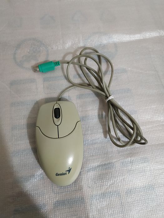 Продам мышку Genius