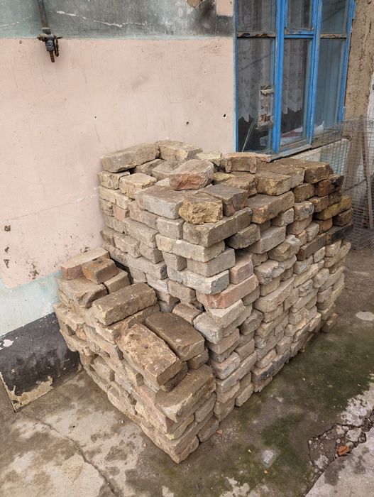 Кирпичи б /у Половинки даром