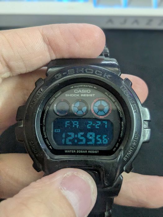 Casio G-Shock DW-6900NS (оригинал)
