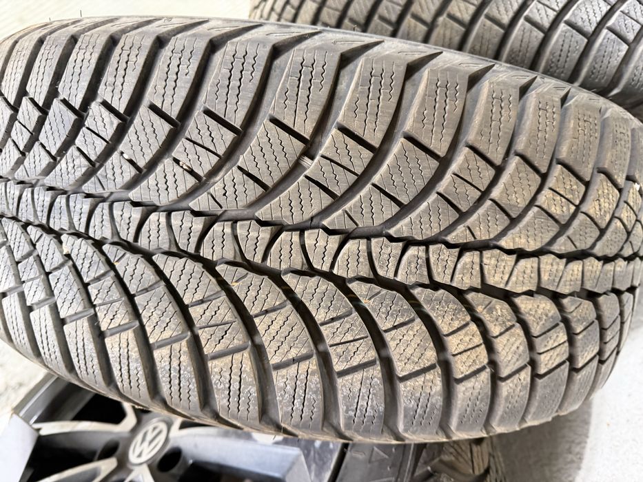 4бр 245/40/19 Kumho WinterCraft WR71 DOT21