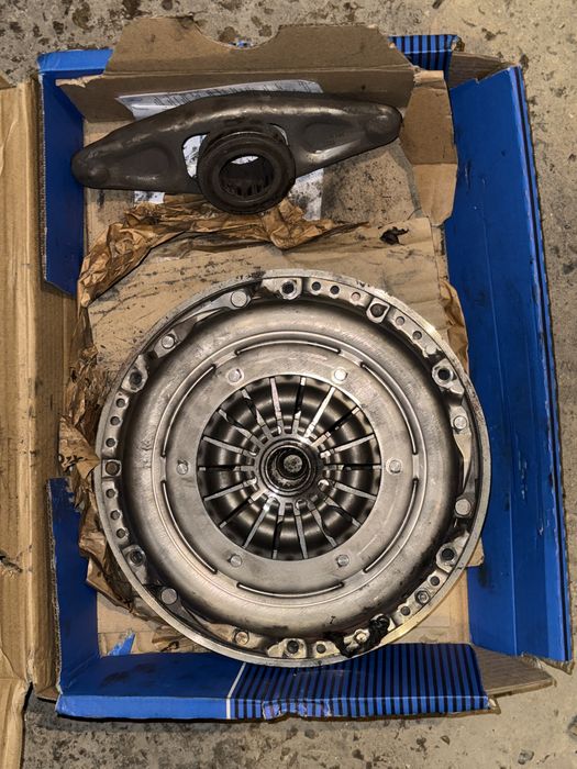 Съединител за бмв е46 2.0д