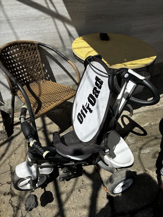 Детска триколка подходяща за момче и момиче !