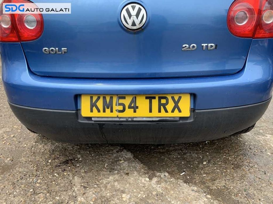 Bara Spate Completa / Spoiler VW Golf 5 Hatchback 2004 - 2008 Cod Culoare LC5G