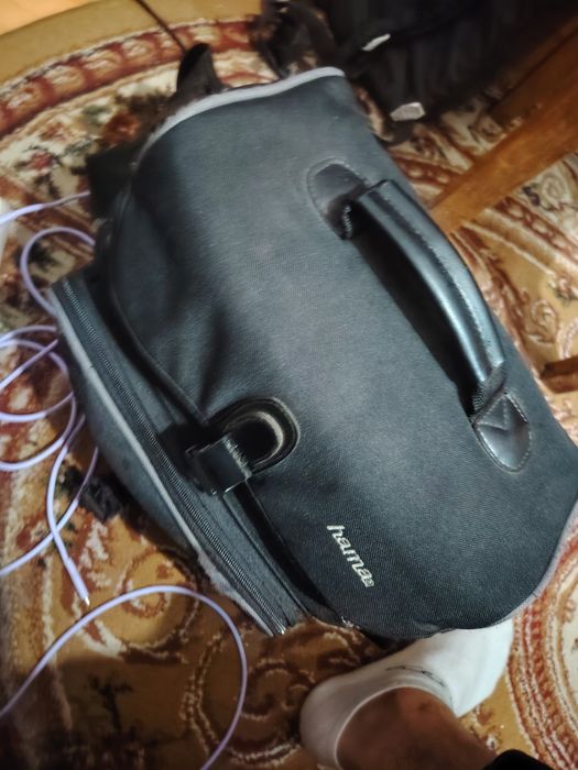 Sony Handycam Digital8, modelul DCR-TRV140E.