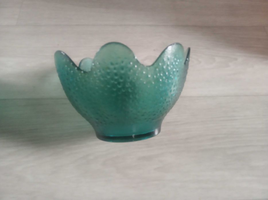 Продам посуду. Салатницы и графины