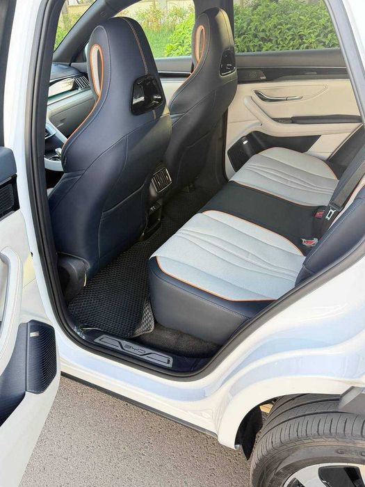 Byd Chempion Honor