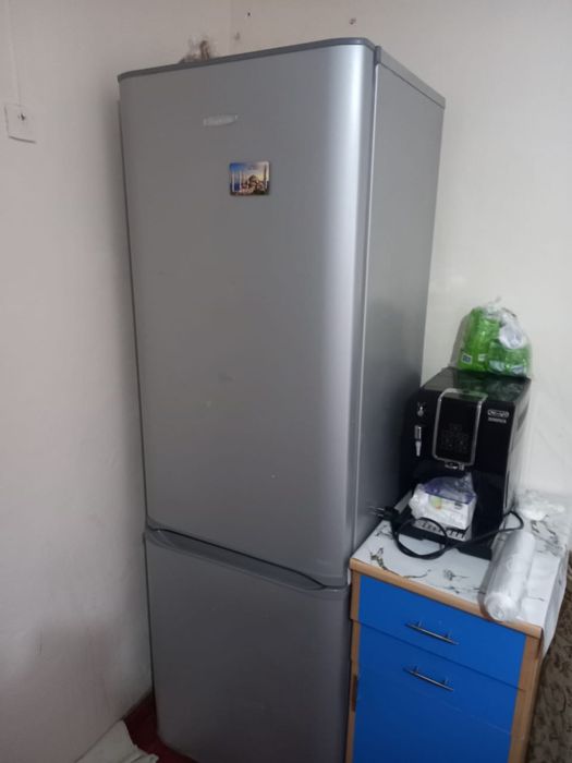 Холодильник бу в хорошем состояний