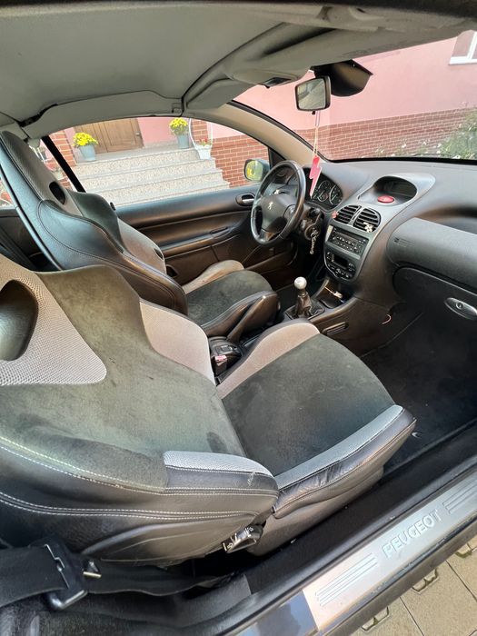 Peugeot 206cc cabrio