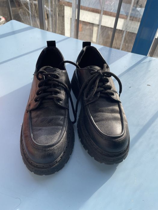 Отдам даром 37 размер